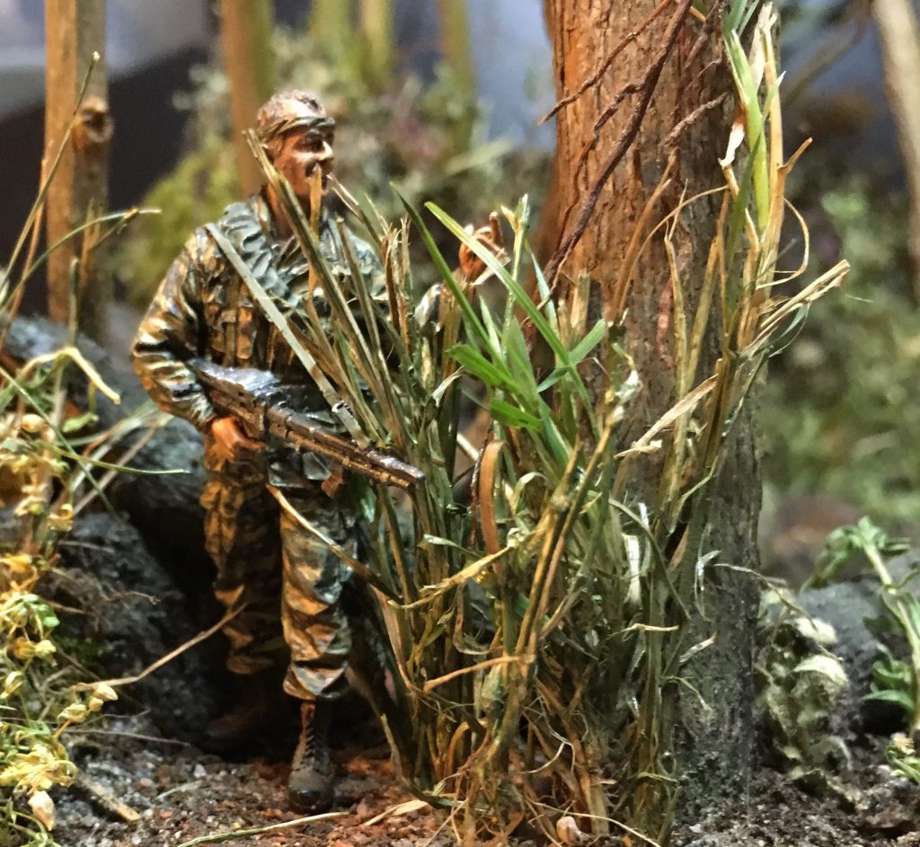 Photo 13 - Grass in 1:35 scale, Techology Features